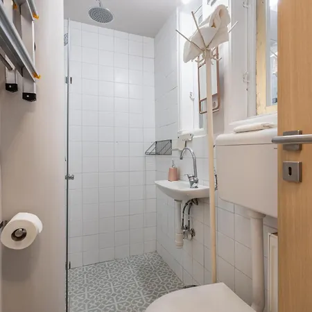 Parkside Apartman *