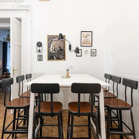 Apartament Parkside *