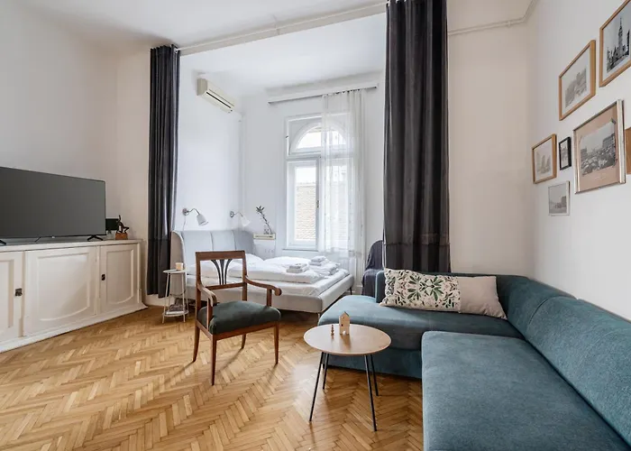 Parkside * Budapesta